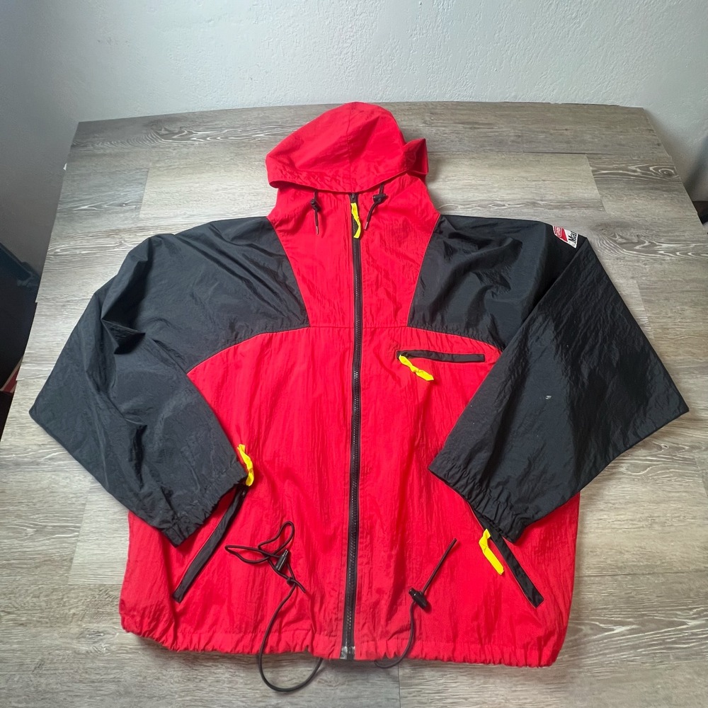Marlboro Adventure Team Jacket Mens XL Red Black Vintage 90s Hooded Windbreaker